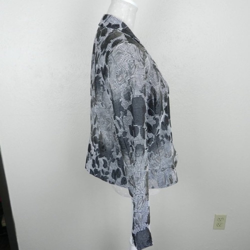 Coldwater Creek:  Beautiful Silver Gray Jacquard Jacket - Picture 4 of 5